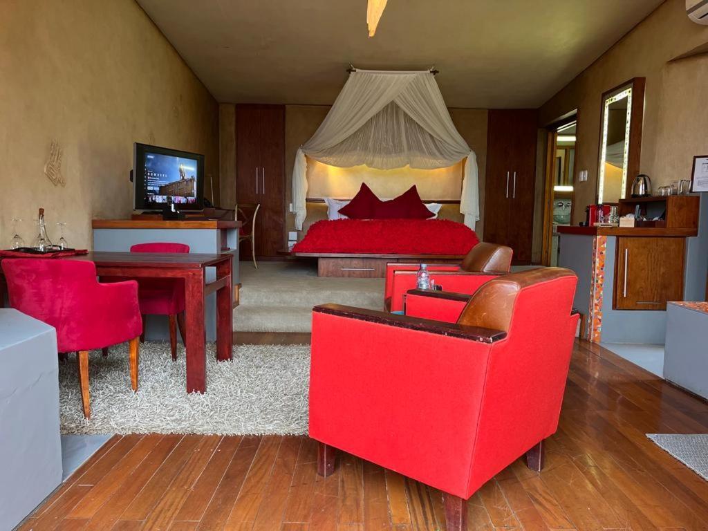 Forum Homini Boutique Hotel Krugersdorp Exterior photo
