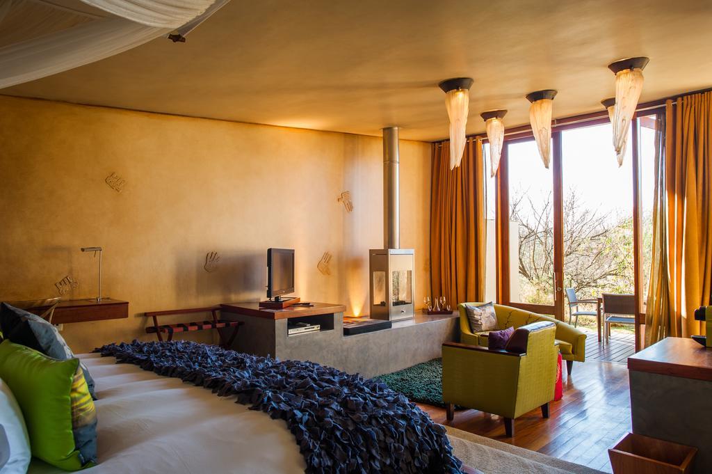 Forum Homini Boutique Hotel Krugersdorp Room photo